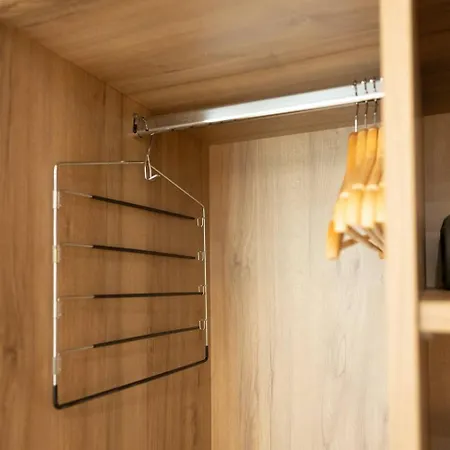 Apartman Ivory Seafront With Views!- Fl 19 By Homely