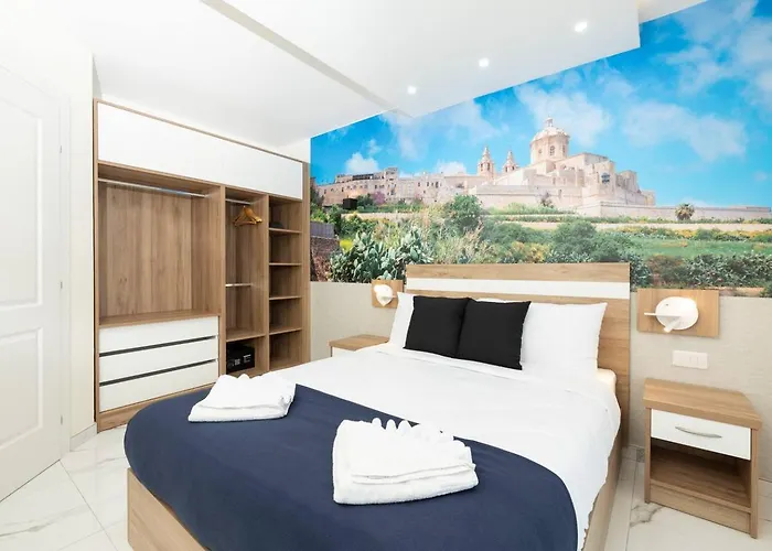 Apartment Ivory Seafront With Views!- Fl 19 By Homely